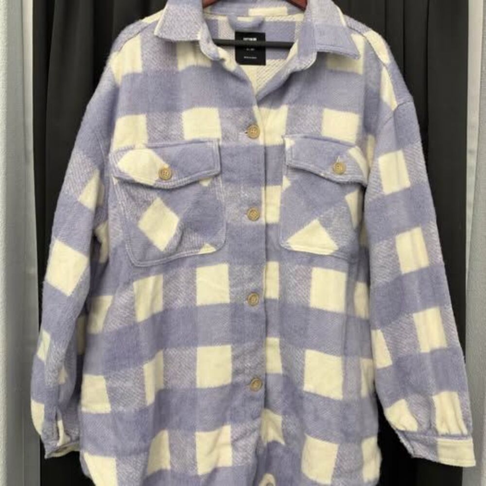 Cotton On Women’s plaid Shacket - size XL
